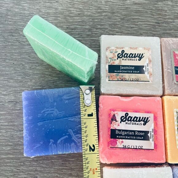 Saavy Naturals 10-pc Handcrafted Soap Set - Picture 3 of 4